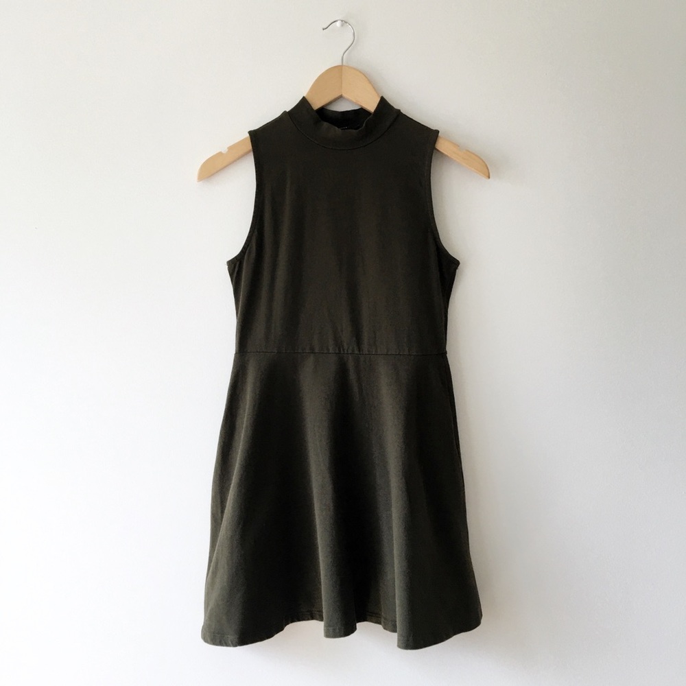 2/$15 Forever 21 Olive Green Mockneck Dress